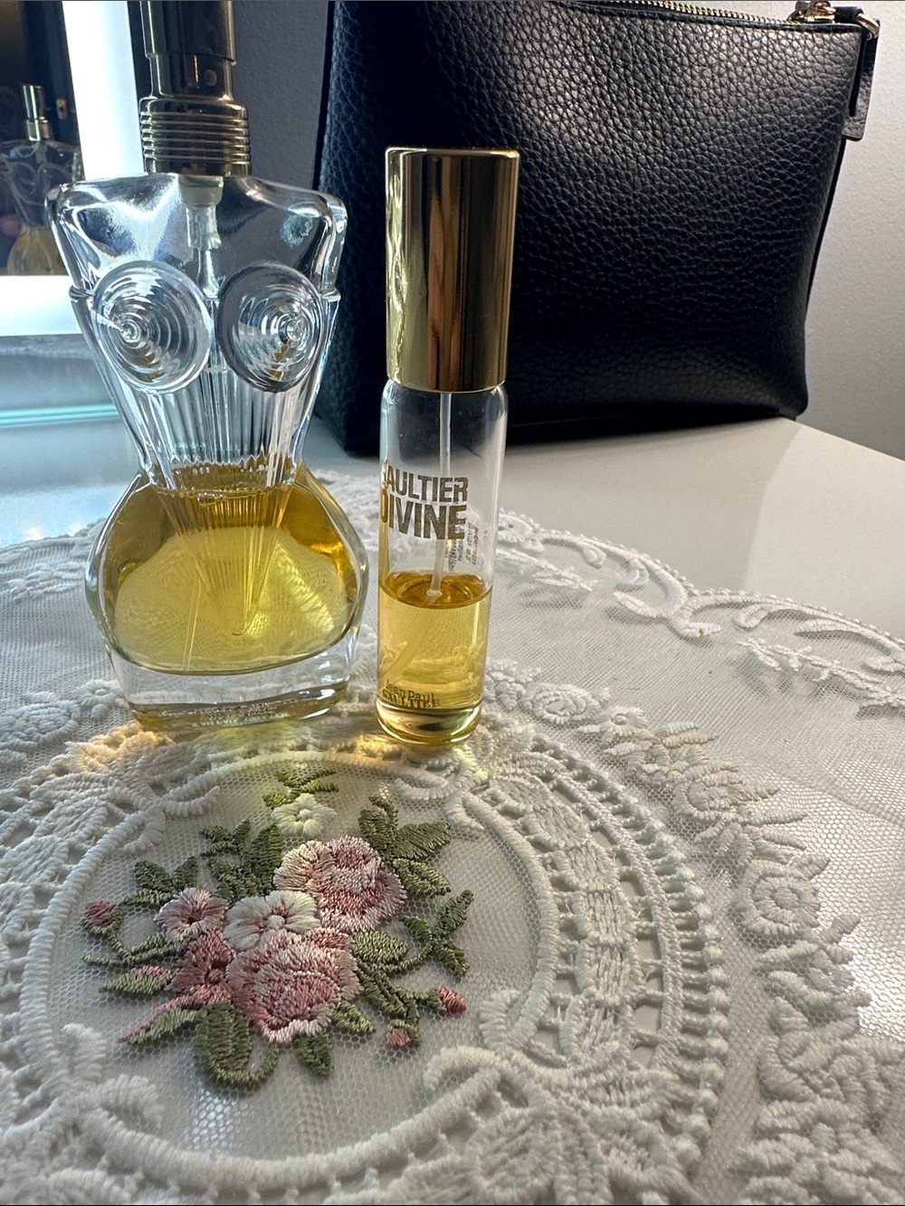 Jean Paul Gaultier Divine Women’s Eau de Parfum - Gold - Picture 4 of 4